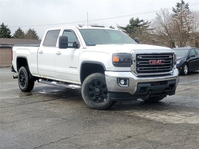 Used 2015 GMC Sierra 2500 SLE w/ SLE Preferred Package