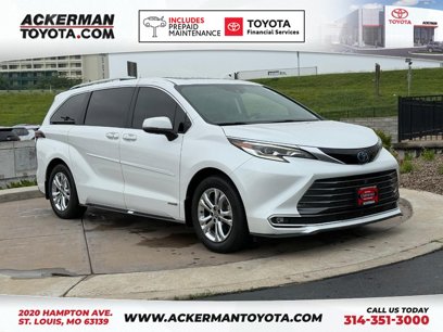 Certified 2023 Toyota Sienna Platinum