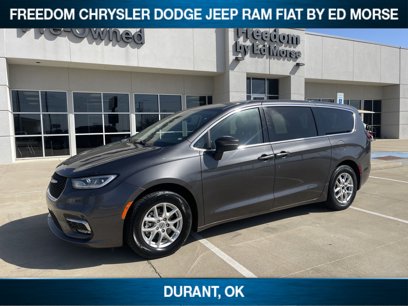 Used 2023 Chrysler Pacifica Touring-L