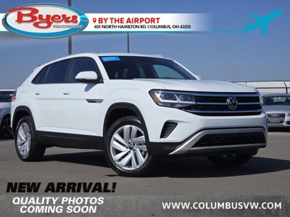 Used 2022 Volkswagen Atlas Cross Sport SE w/ Panoramic Sunroof Package