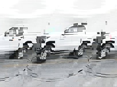 New 2025 Chevrolet Colorado W/T
