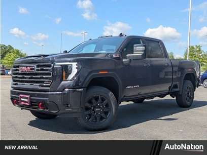 New 2025 GMC Sierra 2500 AT4 w/ Technology Package