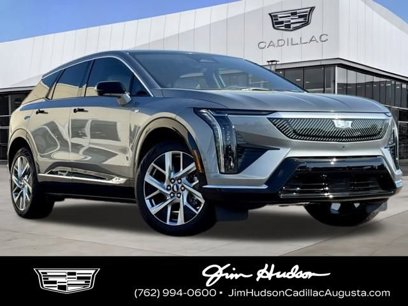 New 2025 Cadillac Optiq Luxury 1