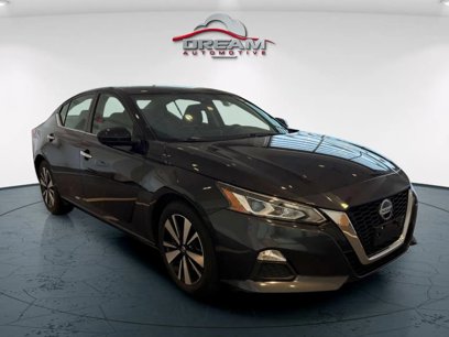 Used 2022 Nissan Altima 2.5 SV