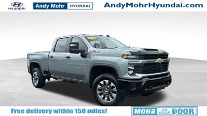 Used 2024 Chevrolet Silverado 2500 Custom w/ Custom Value Package