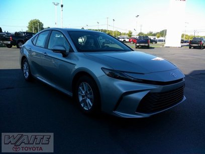 New 2025 Toyota Camry LE