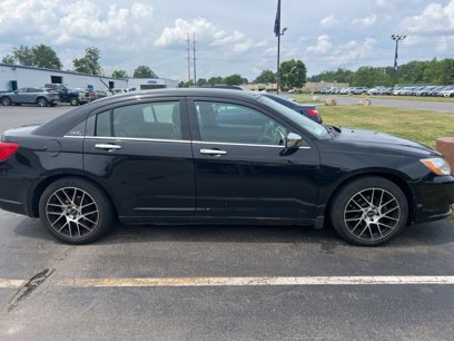 Used 2011 Chrysler 200 Limited