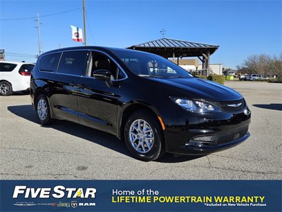 New 2025 Chrysler Voyager LX