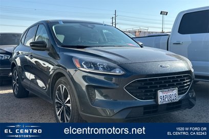 Used 2022 Ford Escape SE w/ SE Sport Appearance Package