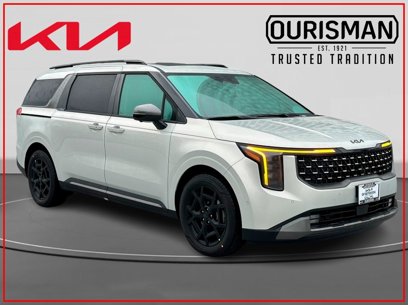 New 2025 Kia Carnival SX