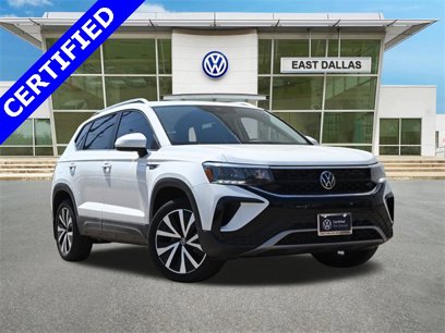 Certified 2024 Volkswagen Taos SE w/ Panoramic Sunroof Package