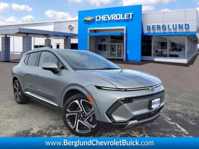 New 2025 Chevrolet Equinox EV LT w/ Convenience Package II