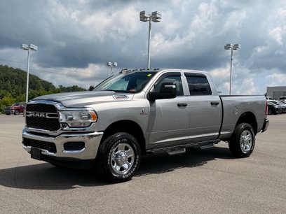 Used 2024 RAM 2500 Tradesman w/ Chrome Appearance Group