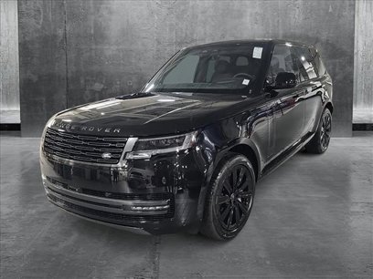 New 2025 Land Rover Range Rover SE