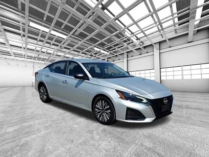 Used 2024 Nissan Altima 2.5 SV