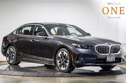 Used 2024 BMW i5 eDrive40i w/ Convenience Package