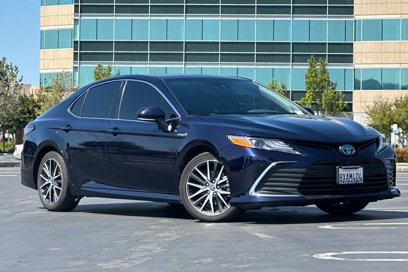 Used 2021 Toyota Camry XLE w/ Navigation Upgrade Package