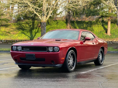 Used 2010 Dodge Challenger SE