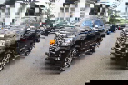 Used 2022 GMC Canyon Denali