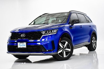 Used 2021 Kia Sorento S w/ Panoramic Sunroof Package