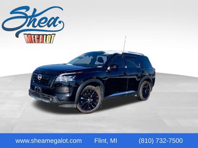 Used 2024 Nissan Pathfinder Platinum