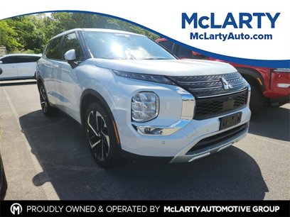 Used 2024 Mitsubishi Outlander SE Black Edition