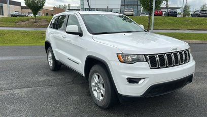 Used 2017 Jeep Grand Cherokee Laredo