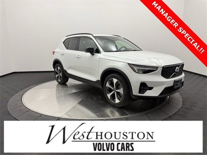Certified 2023 Volvo XC40 B5 Plus