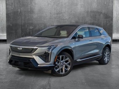 New 2025 Cadillac Optiq Luxury 1