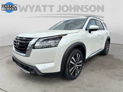 Used 2023 Nissan Pathfinder Platinum