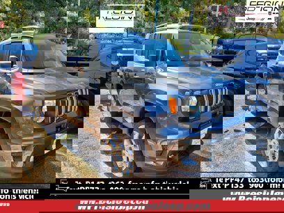 New 2023 Jeep Renegade Latitude w/ Premium Group