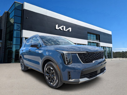 Certified 2025 Kia Sorento S w/ Panoramic Sunroof Package