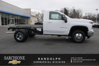 New 2025 Chevrolet Silverado 3500 LT w/ Convenience Package