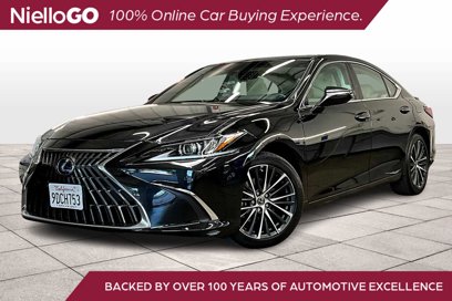 Used 2022 Lexus ES 300h w/ Premium Package