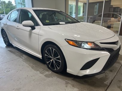 Used 2019 Toyota Camry SE