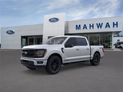New 2025 Ford F150 XLT w/ Equipment Group 302A MID