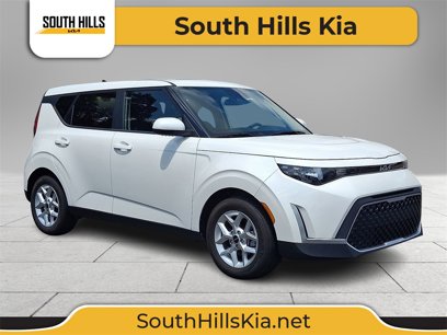 Used 2023 Kia Soul LX w/ LX Technology Package