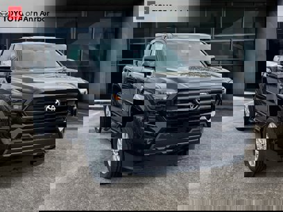 New 2024 Toyota Tacoma SR