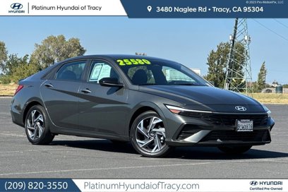 Used 2025 Hyundai Elantra Sport w/ Cargo Package