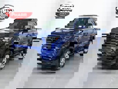 New 2025 Toyota Tacoma SR5