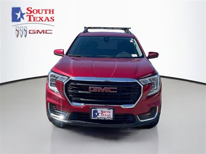 Used 2022 GMC Terrain SLE w/ Driver Convenience Package