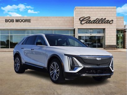 New 2025 Cadillac Lyriq Luxury