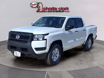 New 2025 Nissan Frontier S