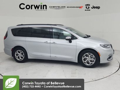 Used 2023 Chrysler Pacifica Limited