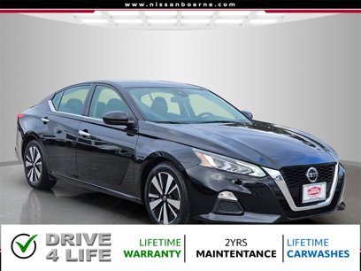 Used 2022 Nissan Altima 2.5 SV