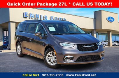 Used 2022 Chrysler Pacifica Touring-L