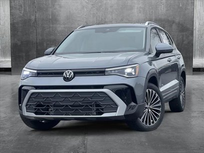 New 2025 Volkswagen Taos SE