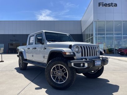 Used 2023 Jeep Gladiator Overland