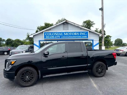 Used 2018 Nissan Titan SV w/ SV Convenience Package