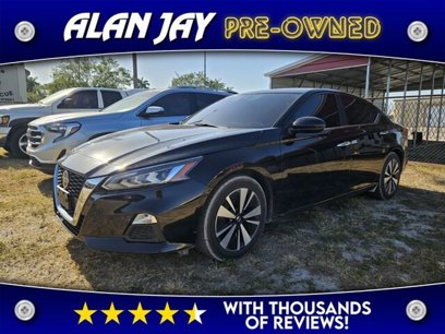Used 2022 Nissan Altima 2.5 SV